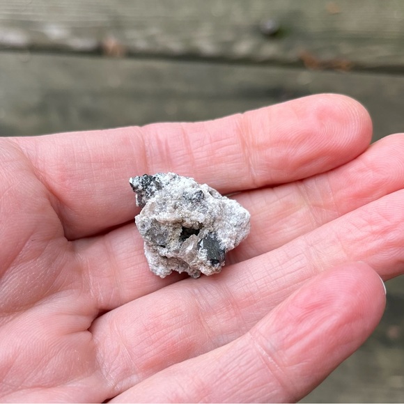 Sherry Topaz Crystal Cluster in Matrix - Picture 3 of 12